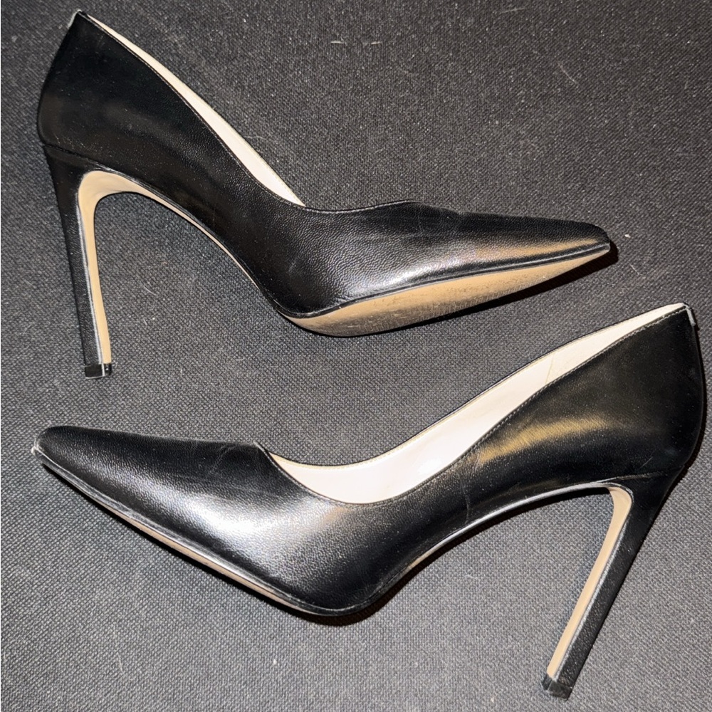 Nine West leather high heels size 7.5